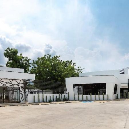 D' La Torre Hotel Managua Exterior photo