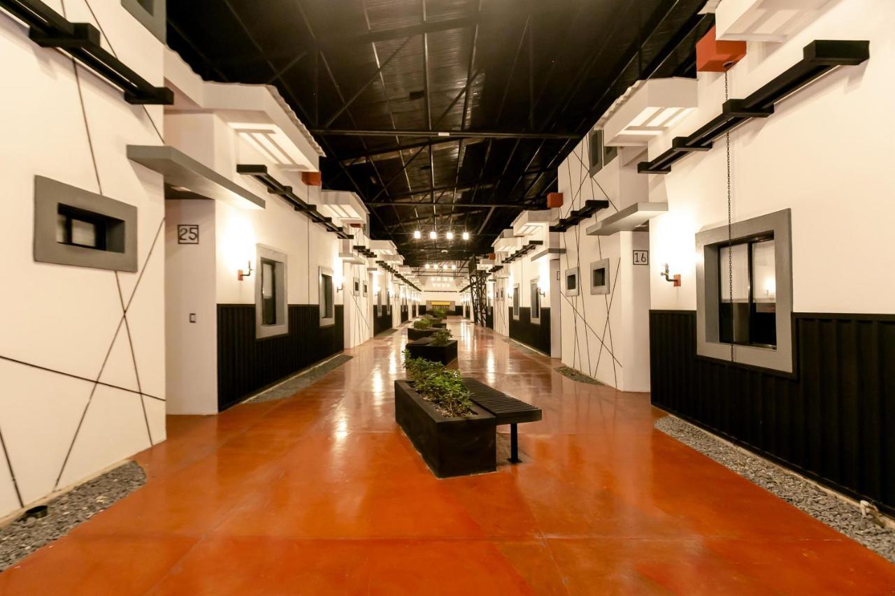 D' La Torre Hotel Managua Exterior photo